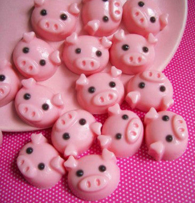 Strawberry Pig Soap Set